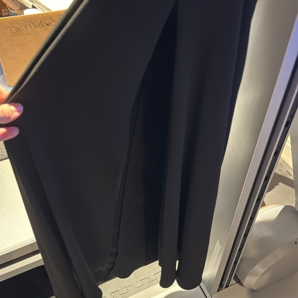 Cache one shoulder, formal gown, size 6 - Picture 3 of 5